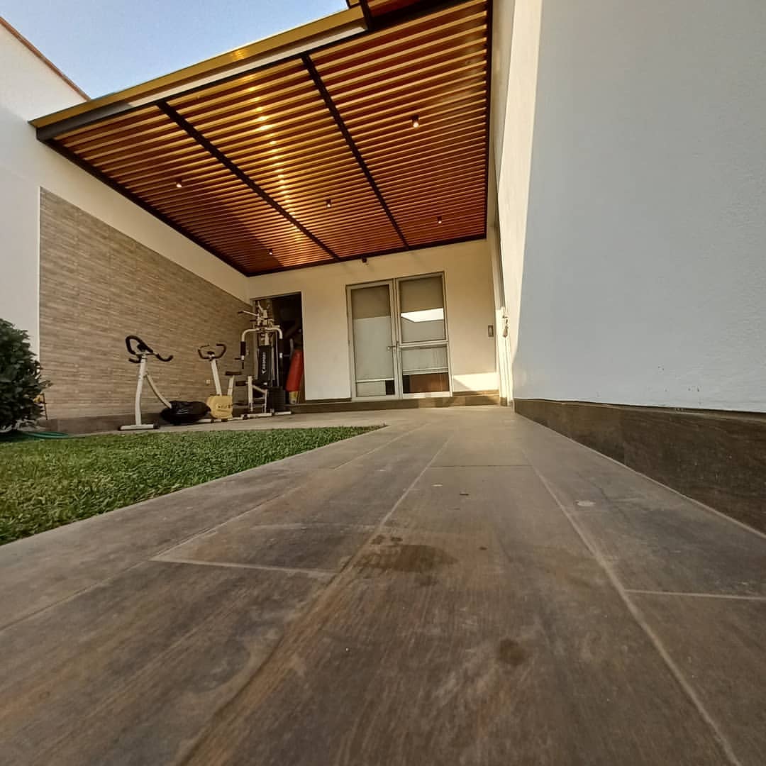 Pérgola de madera para patio - MAÉVA