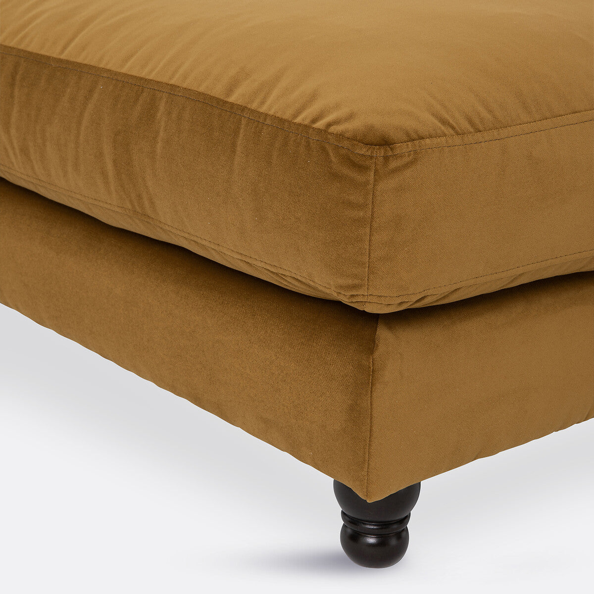 Reposapies_Puff_Bronce_-_SOGNO