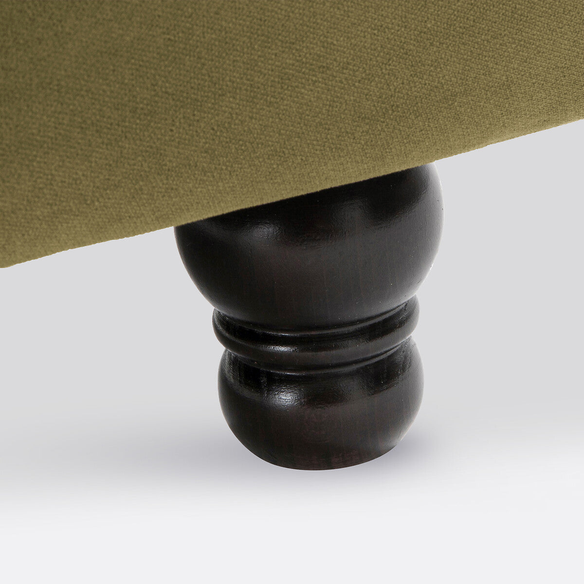 Reposapies_Puff_Verde_-_SOGNO