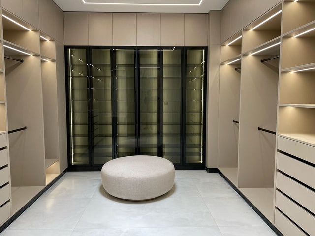 Closet de melamina con puertas de vidrio - DAVENPORT