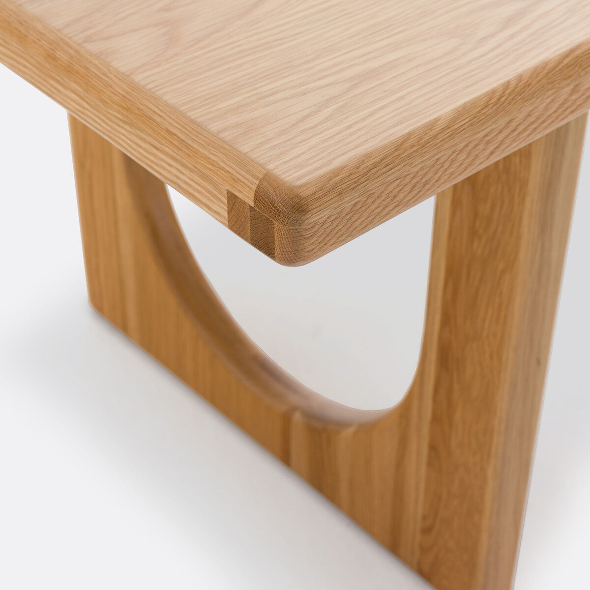 Mesa de comedor - LASKA