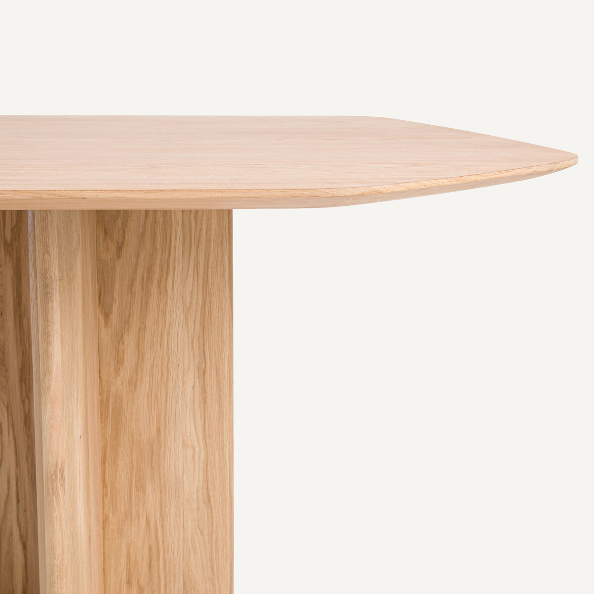 Mesa de comedor - ONIRA