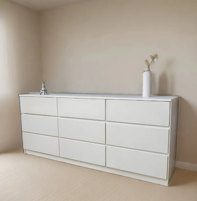 Cómoda Minimalista con Sistema Push – JULIGON