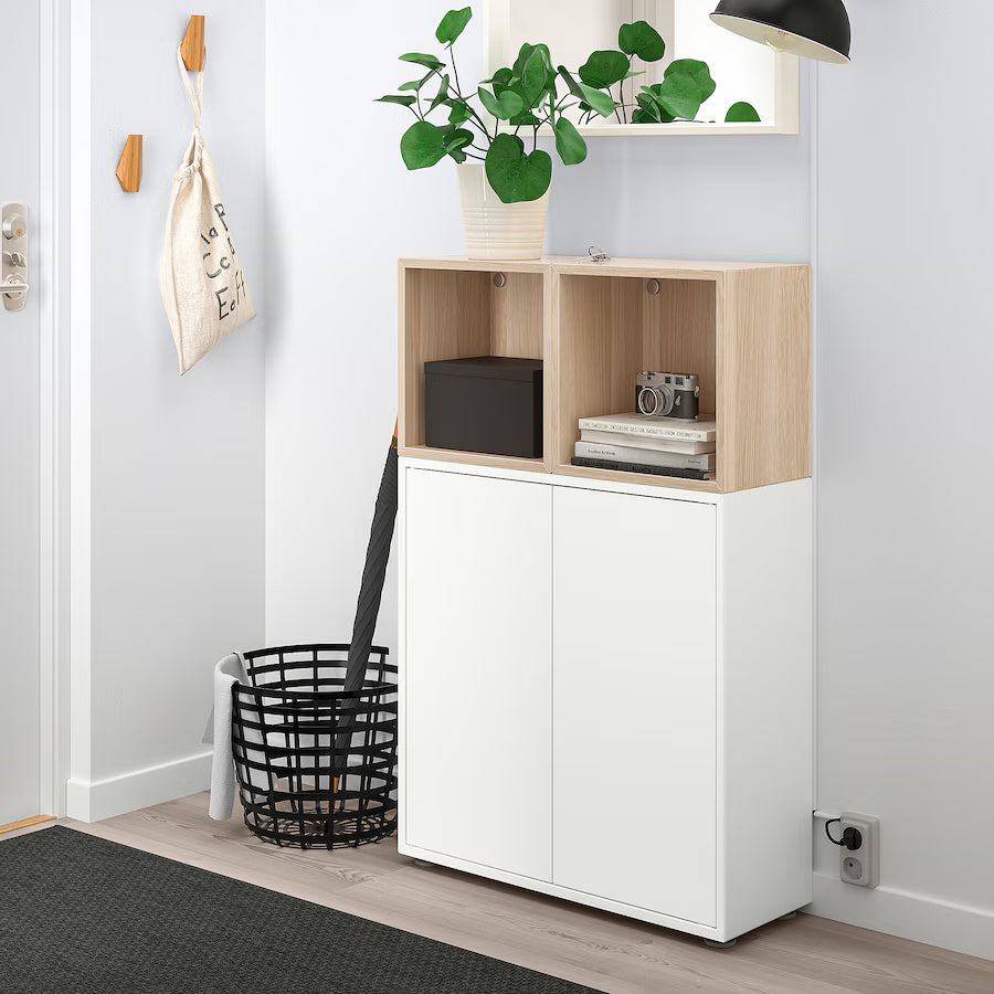 Estante mostrador con puertas - LUCERNA